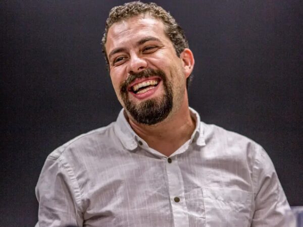 Guilherme Boulos - prefeitos a favor da cannabis