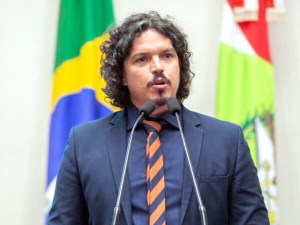 Marquito candidato a prefeitos a favor da cannabis